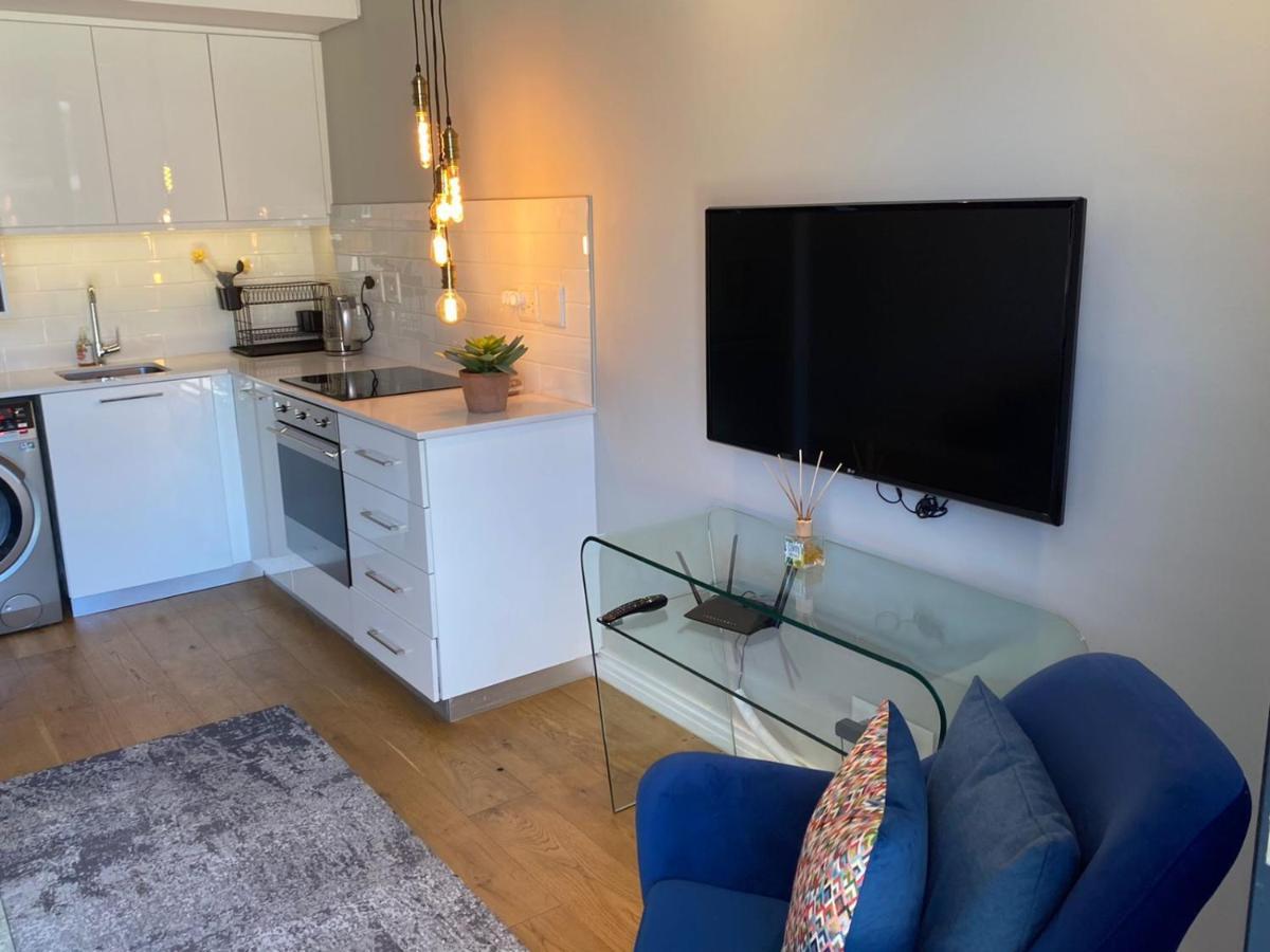 Modern Apartment In The Docklands, De Waterkant, Cape Town Stunning Views, Gorgeous Pool Deck 外观 照片