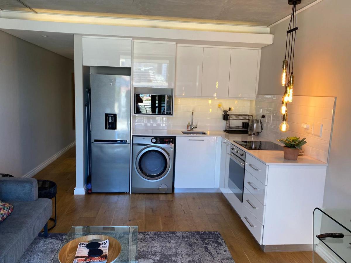 Modern Apartment In The Docklands, De Waterkant, Cape Town Stunning Views, Gorgeous Pool Deck 外观 照片